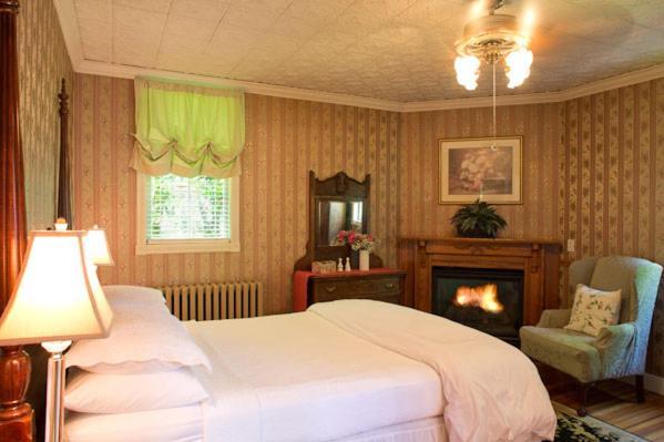 Beaufort House Inn Asheville Bilik gambar